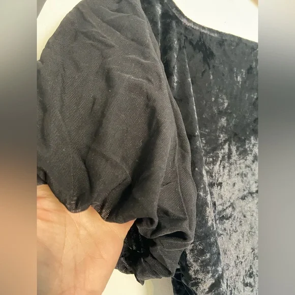 Free People Midnight Mood black velvet crop top - Picture 6 of 12